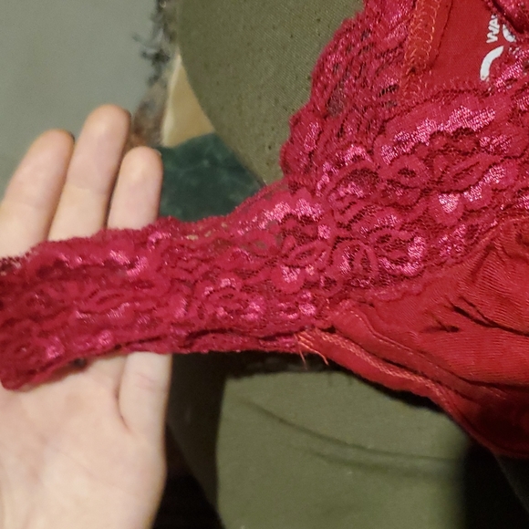 Lace tank - Picture 2 of 2